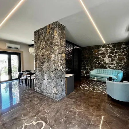 Thalos Boutique * Augusta